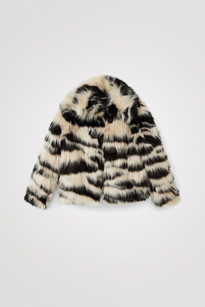 Chaqueta corta peluche animal print