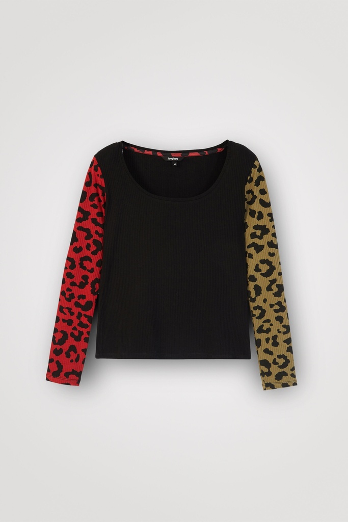 Camiseta slim animal print